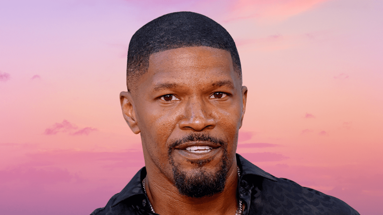 Jamie Foxx enjoys “boat life” when he is seen in public for the first time since he was hospitalized.