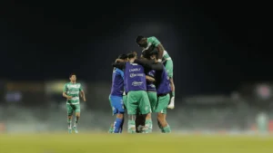 Santos Laguna won 3–1 over Toluca in the match.